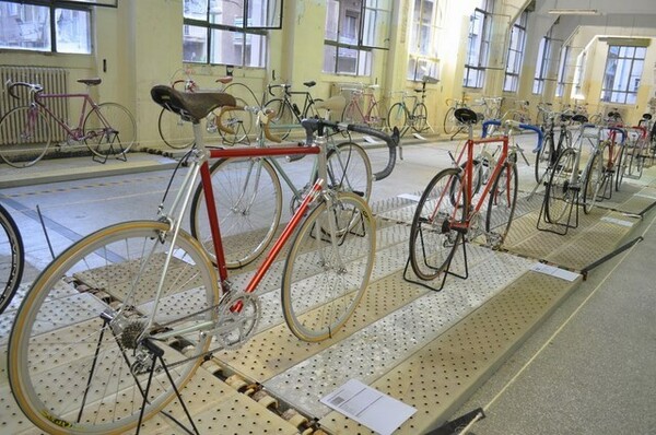 Πόστερ, φωτογραφίες και παλιά ποδήλατα στo Athens Bike Festival