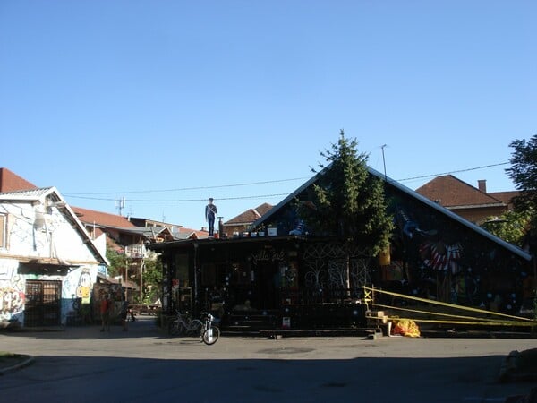 Metelkova Mesto. Μια χαρούμενη, χαοτική συνοικία στο κέντρο της Λουμπλιάνας