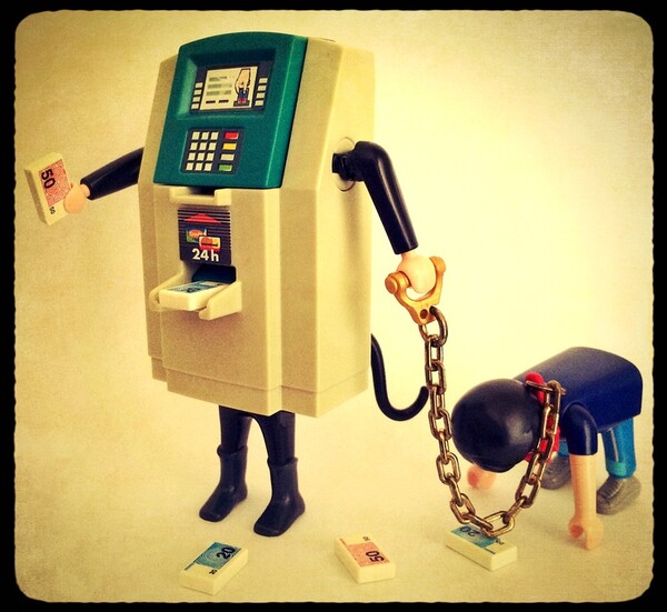 Η ελληνική τραγωδία με playmobil