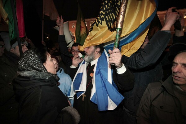 15 φωτογραφίες απ' την πάνω πλατεία του Συντάγματος 