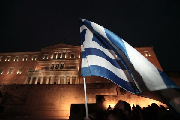 15 φωτογραφίες απ' την πάνω πλατεία του Συντάγματος 