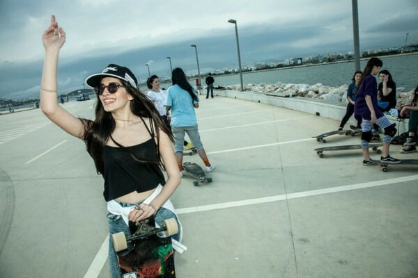 Longboard Girls Crew Greece