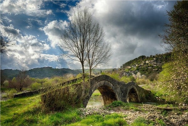 Τα 20 ωραιότερα γεφύρια της Ηπείρου που στέκουν ακόμα