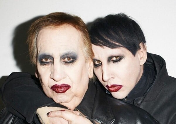 Ο Terry Richardson κατάφερε να φωτογραφίσει τον Marilyn Manson με τον πατέρα του