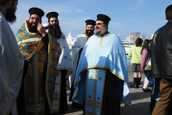 Παραλαβή τιμίου λειψάνου.