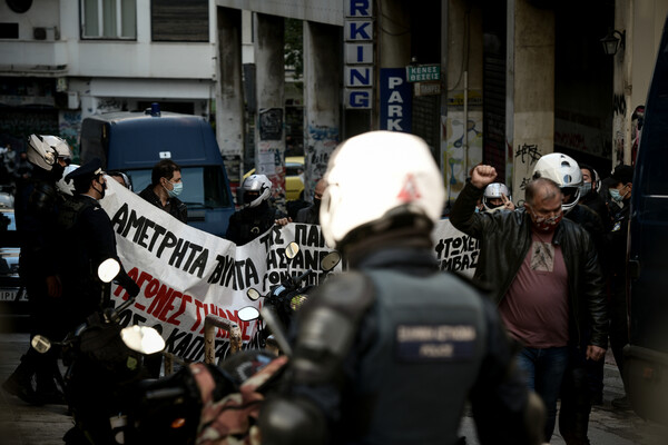 Επέτειος δολοφονίας Γρηγορόπουλου: Προσαγωγές στα Εξάρχεια