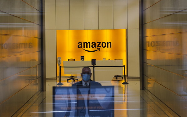 Νέα Υόρκη: Αγωγή κατά της Amazon από τη Γενική Εισαγγελέα - Για «κατάφωρη αγνόηση» των συνθηκών εργασίας εν μέσω πανδημίας