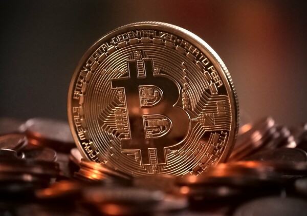 Αστυνομικοί κατάσχεσαν bitcoin 50 εκατ. ευρώ από απατεώνα αλλά δεν τους δίνει τον κωδικό πρόσβασης