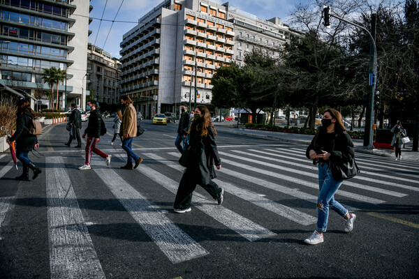 Κορωνοϊός: Στο 89% η πληρότητα στις ΜΕΘ στην Αττική - Αναμένεται υψηλός αριθμός κρουσμάτων σήμερα