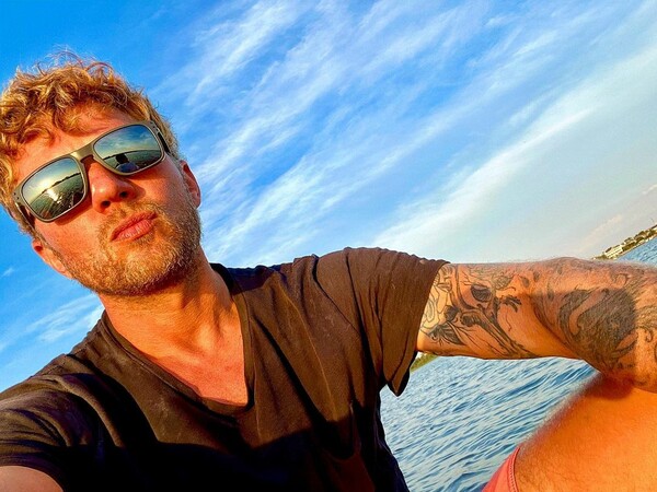 Ryan Phillippe: «Οι γονείς μου δεν ήταν καθόλου χαρούμενοι με τον γκέι ρόλο που έπαιξα στα '90s»