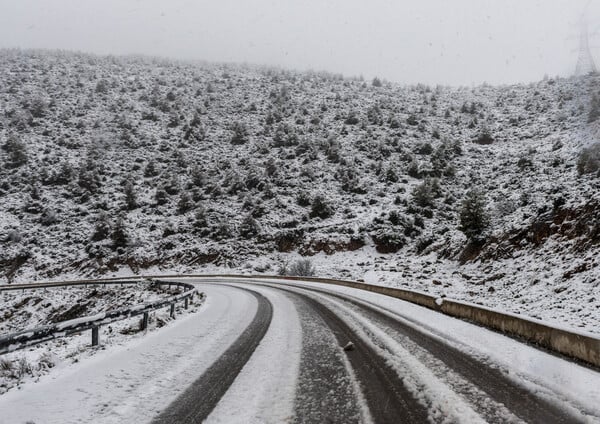 Εύβοια: Νεκρός 75χρονος που ήταν σε μηχανική υποστήριξη της αναπνοής, σε χωριό που δεν είχε ρεύμα