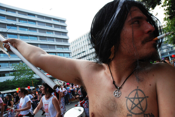 Σύνταγμα. 11η μέρα. Via Gay Parade.