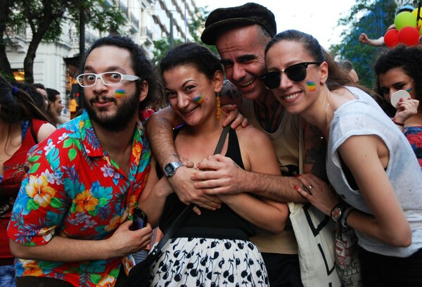 Σύνταγμα. 11η μέρα. Via Gay Parade.