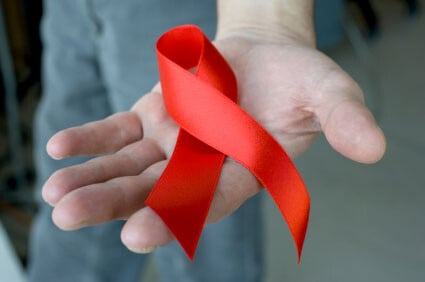 Οι ασθενείς με AIDS διατρέχουν τετραπλάσιο κίνδυνο να πεθάνουν από καρδιακή προσβολή