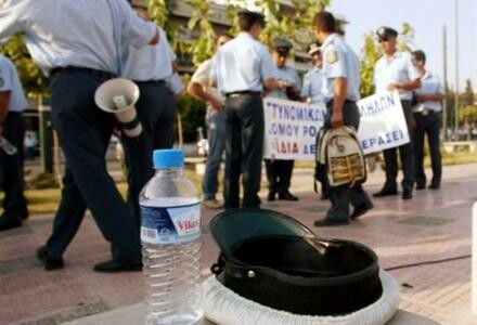 Ένστολη διαμαρτυρία σε λίγο στην Αθήνα