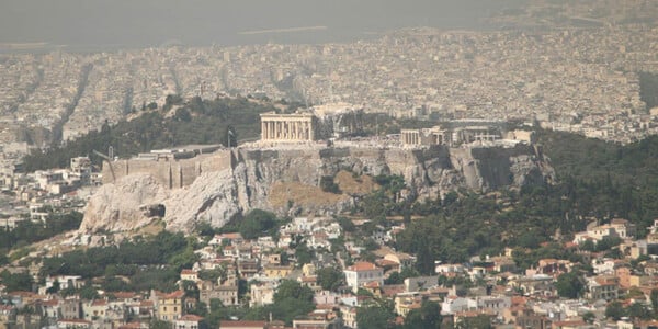 Ζέστη, άπνοια και υγρασία