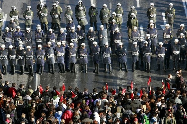 «Με ιδιαίτερη αυστηρότητα θα αντιμετωπίζονται οι κουκουλοφόροι»