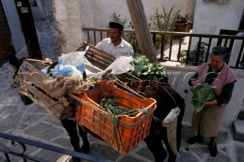 “Αγαπώ την Ελλάδα”. Ενα κιτς πεζοτράγουδο από την Bild!