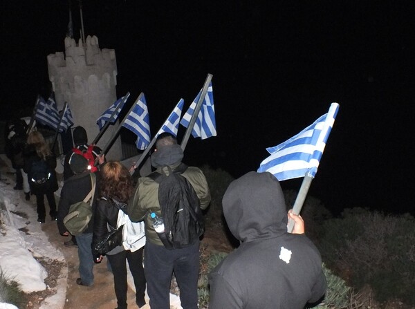 Video: Η νυχτερινή «εκπαίδευση» των ταγμάτων εφόδου