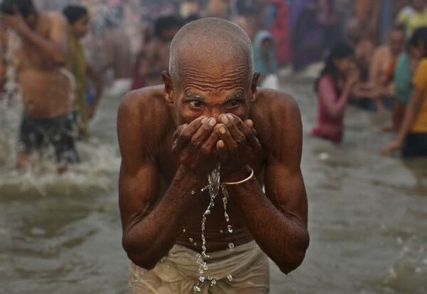 Το 80% των λυμάτων στην Ινδία καταλήγει στα ποτάμια