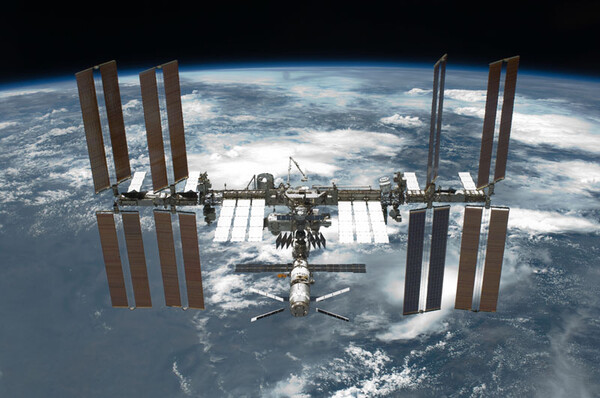 Live από το Διεθνή Διαστημικό Σταθμό ISS