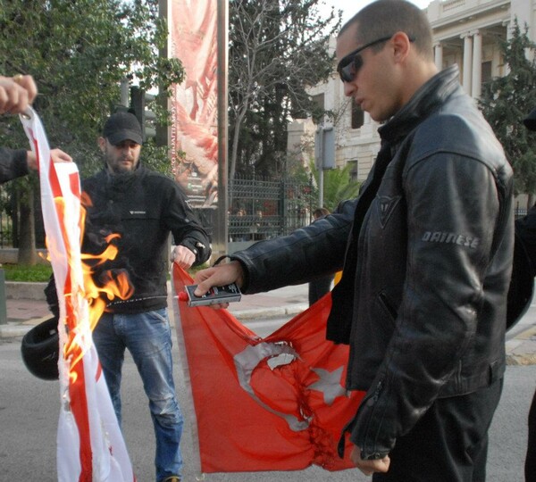 Δεν έγινε η δίκη Κασιδιάρη