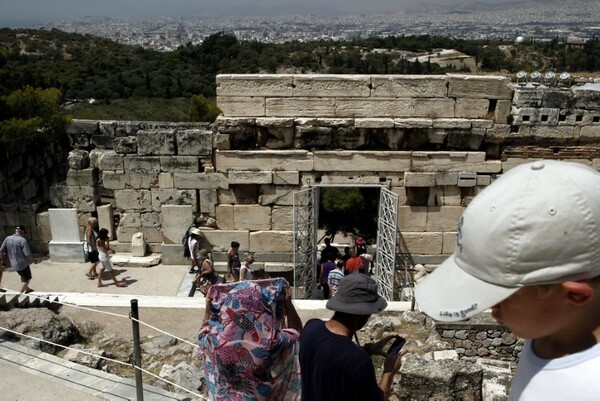 Η ματιά του Βελγικού Τύπου στον ελληνικό καύσωνα