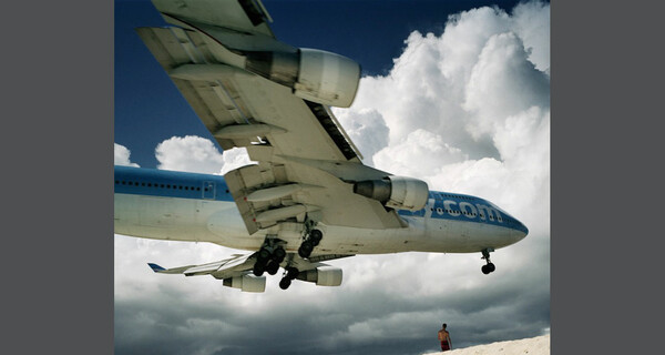 Maho Beach. Thomas Prior.