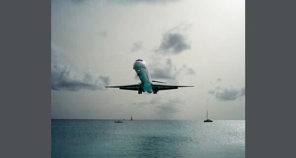 Maho Beach. Thomas Prior.