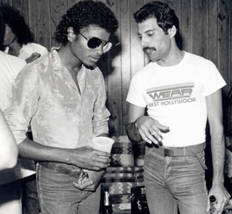 Kυκλοφορούν τα ντουέτα του Michael Jackson με τον Freddie Mercury