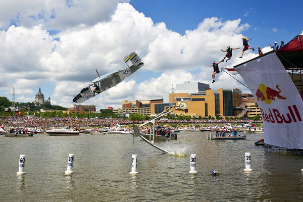 2ο Red Bull Flug Tag