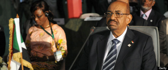 Ο Σουδανός ηγέτης Ομάρ Αλ Μπασίρ έφυγε από τη Νιγηρία χωρίς να συλληφθεί.