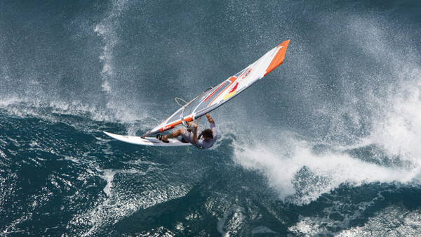 Greek wave windsurf acrtion