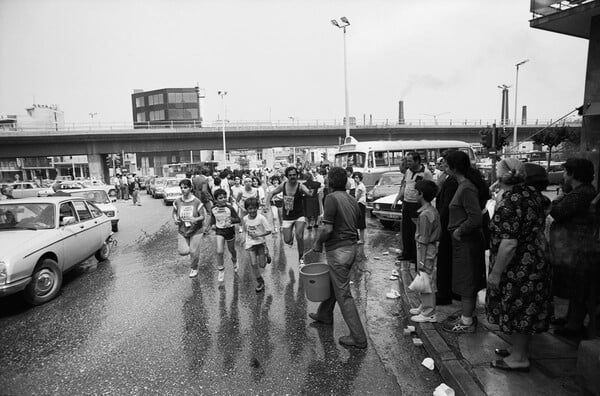 Ο Γύρος της Αθήνας το 1982. Από τον Σπύρο Στάβερη