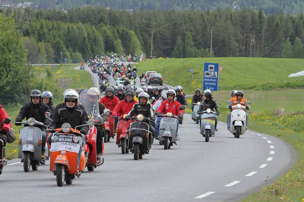 VESPA TROPHY 2012