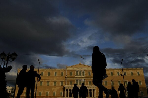 Φράτσερ: Τώρα που παραδόθηκε, αφήστε τον ΣΥΡΙΖΑ να λέει στο εσωτερικό ότι νίκησε