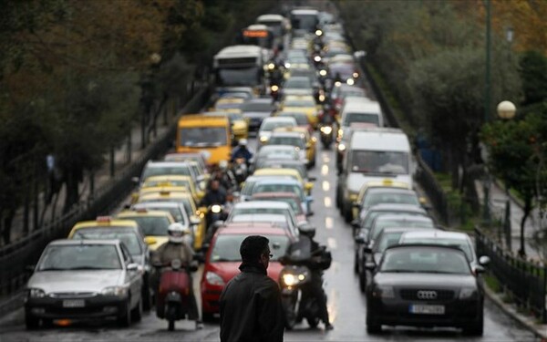 Αναρτώνται στο Taxis τα νέα τέλη κυκλοφορίας