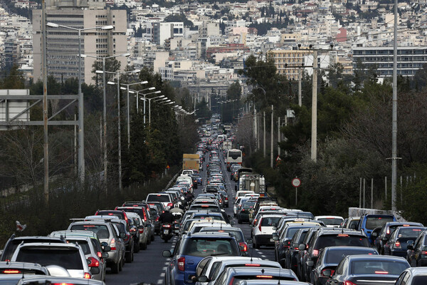 Το απίστευτο μποτιλιάρισμα της Αθήνας