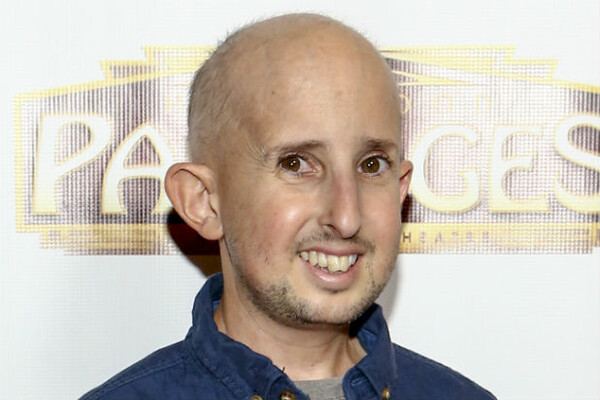 Πέθανε ο ηθοποιός του American Horror Story, Ben Woolf