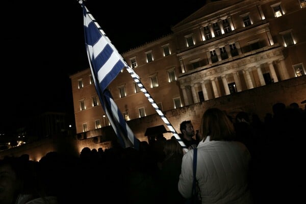 Telegraph: Η Ελλάδα έτοιμη να καταθέσει ασφαλιστικά μέτρα κατά των δανειστών