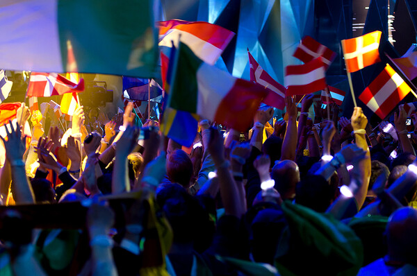 Το Twitter λανσάρει σημαιάκια-emoji για την Eurovision 2015
