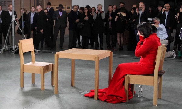 Μήνυση στην Marina Abramovic από τον πρώην συνεργάτη και σύντροφό της, Ulay