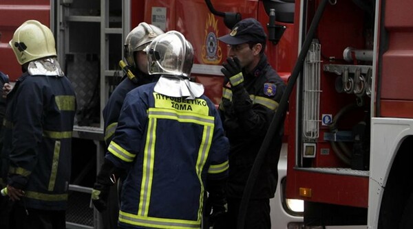 Κάηκαν μαζί καφετέρια και καφενείο στο Ηράκλειο