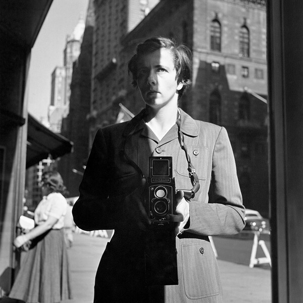 Vivian Maier, μυστηριώδης νταντά και «κρυφή» φωτογράφος