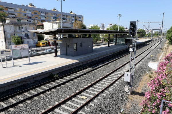 Φωτογραφίες από την Αθήνα της απεργίας - Κλειστή βρήκαν την Ακρόπολη οι τουρίστες