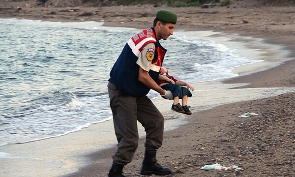 Ο πατέρας του μικρού Aylan στέλνει το δικό του μήνυμα ενόψει Χριστουγέννων