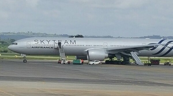 Όλα δείχνουν βόμβα στο αεροσκάφος της Air France