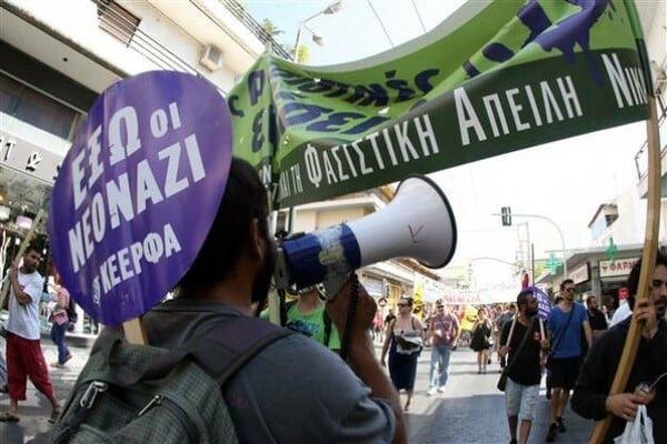 Αντιφασιστική συγκέντρωση το απόγευμα στον Πειραιά και σκληρή επίθεση στην κυβέρνηση από το ΚΕΕΡΦΑ