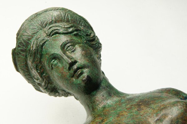 Η βασίλισσα Αρσινόη Β' αποκαλύπτεται στο Αθέατο Μουσείο