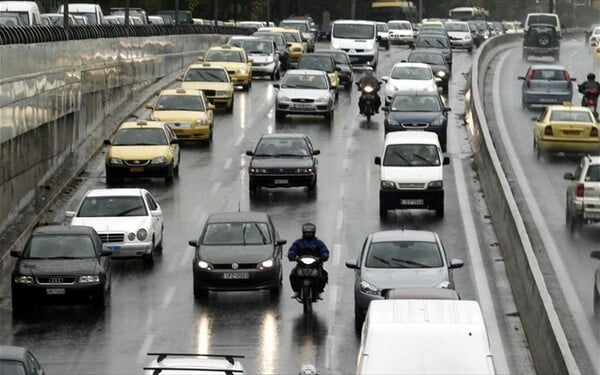 Tέλη κυκλοφορίας με το μήνα και με δόσεις και τσιπάκια στα αυτοκίνητα